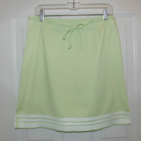 Light Green & White Skirt with cinch tie waist - Picture 1 of 4